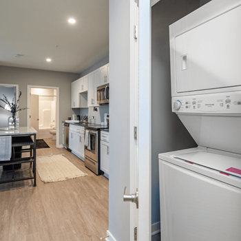 In unit stackable washer/dryer